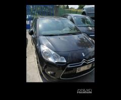 Ricambi CITROEN DS3 1598cc benzina del 2011 - 2