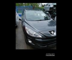 Ricambi PEUGEOT 308 1600cc HDI del 2009