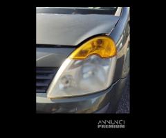 Proiettore sinistro RENAULT MODUS del 2005