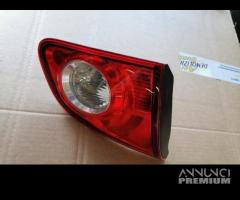 Fanale posteriore sinistro NISSAN QASHQAI del 2009