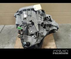 Cambio NISSAN QASHQAI 1461cc diesel del 2009 - 8