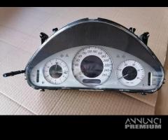 Quadro strumenti MERCEDES E 270 2.7 CDI del 2002 - 7