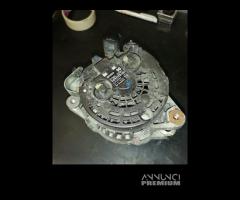 Alternatore TOYOTA YARIS 1298cc benzina del 2008