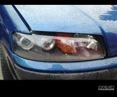 Proiettore destro FIAT PUNTO 2 del 2002 - 2