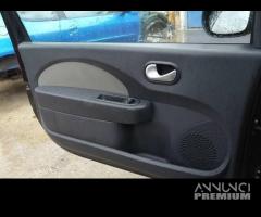 Pannello porta ant sx RENAULT NEW TWINGO del 2010 - 1