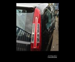 Fanale posteriore destro FORD C MAX del 2009 - 1