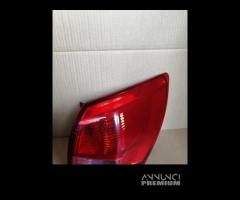 Fanale posteriore destro NISSAN QASHQAI del 2009