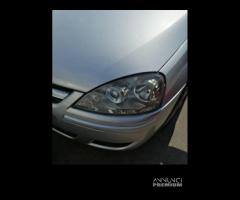 Proiettore sinistro OPEL CORSA C del 2005 - 1