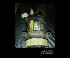 Compressore clima CITROEN C5 1560cc TDCI del 2008 - 3