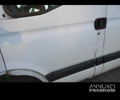 Porta anteriore sx RENAULT MASTER del 2005 - 6