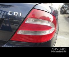 Fanale posteriore dx MERCEDES CLK 270 del 2006