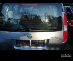 Fanale posteriore sinistro SKODA ROOMSTER del 2012 - 2