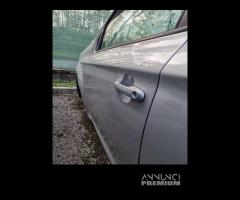 Porta anteriore sx nuda HYUNDAI I20 del 2011 - 2