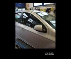 Porta anteriore dx nuda HYUNDAI I20 del 2011