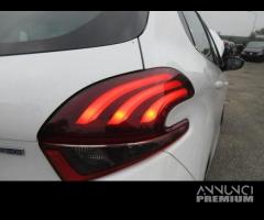 Fanale posteriore destro PEUGEOT 208 del 2016