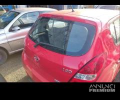 Portellone nudo HYUNDAI I20 del 2011 - 2