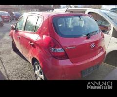 Ricambi HYUNDAI I20 1396cc diesel del 2011 - 3