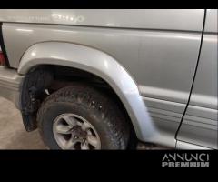 Modanatura post destra MITSUBISHI PAJERO 1997 - 2