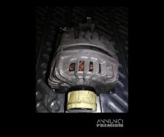 Alternatore PEUGEOT 208 1560cc HDI del 2016