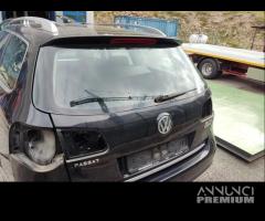 Portellone nudo VOLKSWAGEN PASSAT del 2006