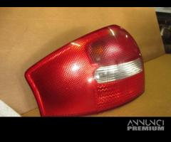 Fanale posteriore sinistro AUDI A6 del 2002