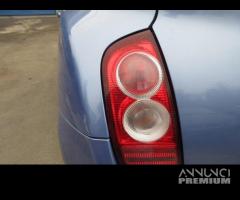 Fanale posteriore sinistro NISSAN MICRA del 2004