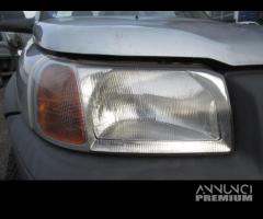 Proiettore dx LAND ROVER FREELANDER del 1998