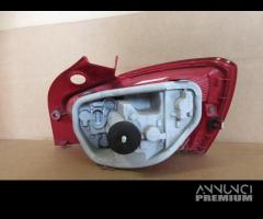 Fanale posteriore sinistro SEAT IBIZA del 2010 - 5