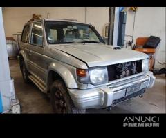 Ricambi MITSUBISHI PAJERO 2835cc TD del 1997