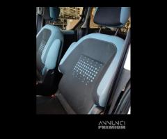 Sedile anteriore sx CITROEN BERLINGO del 2013