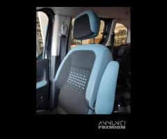 Sedile anteriore dx CITROEN BERLINGO del 2013