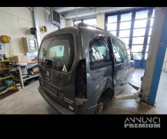 Ricambi CITROEN BERLINGO 1560cc HDI del 2013 - 3