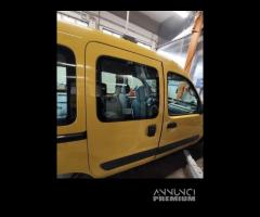 Porta laterale dx nuda RENAULT KANGOO del 2005