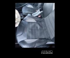 Sedile anteriore sx PEUGEOT 2008 HDI del 2016 - 2