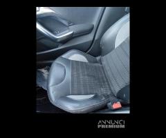 Sedile anteriore dx PEUGEOT 2008 HDI del 2016 - 2