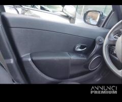 Pannello porta ant sx RENAULT CLIO del 2010