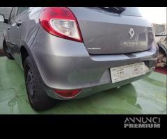 Paraurti posteriore RENAULT CLIO del 2010