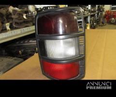 Fanale posteriore dx MITSUBISHI PAJERO 1992