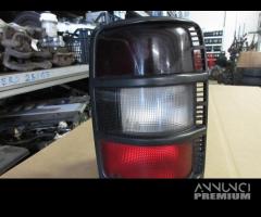 Fanale posteriore dx MITSUBISHI PAJERO 1992