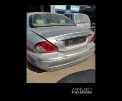 Portellone nudo JAGUAR X-TYPE del 2004