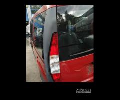 Fanale posteriore sinistro FIAT DOBLO del 2002