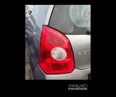 Fanale posteriore sinistro SUZUKI ALTO del 2014