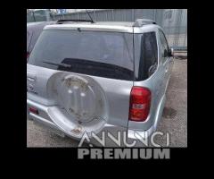 Ricambi TOYOTA RAV 4 2000cc diesel del 2004 - 6