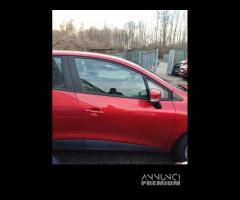 Porta anteriore dx nuda RENAULT CLIO del 2013