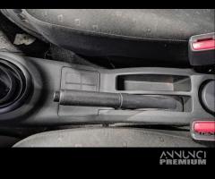 Leva freno a mano TOYOTA YARIS 1364cc diesel 2007 - 1