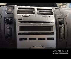 Autoradio TOYOTA YARIS del 2007