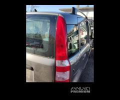 Fanale posteriore destro FIAT PANDA del 2011 - 1