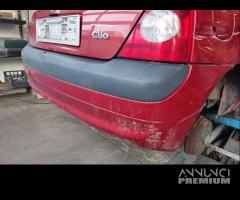 Paraurti posteriore RENAULT CLIO del 2004 - 1