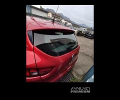 Portellone nudo RENAULT CLIO del 2017 - 5