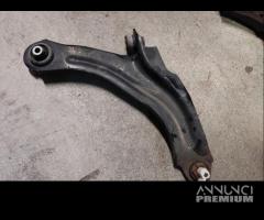 Bracc oscill ant. dx RENAULT CLIO 1461cc 2017